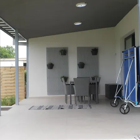 Adelina Σπίτι διακοπών