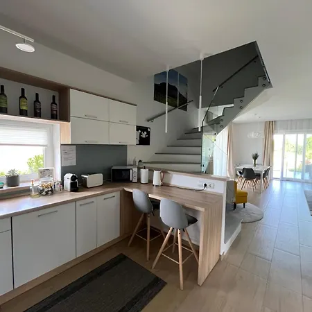 Σπίτι διακοπών Adelina *