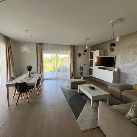 Σπίτι διακοπών Adelina Nyirad