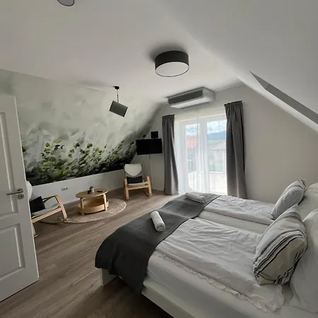 Adelina Σπίτι διακοπών Nyirad